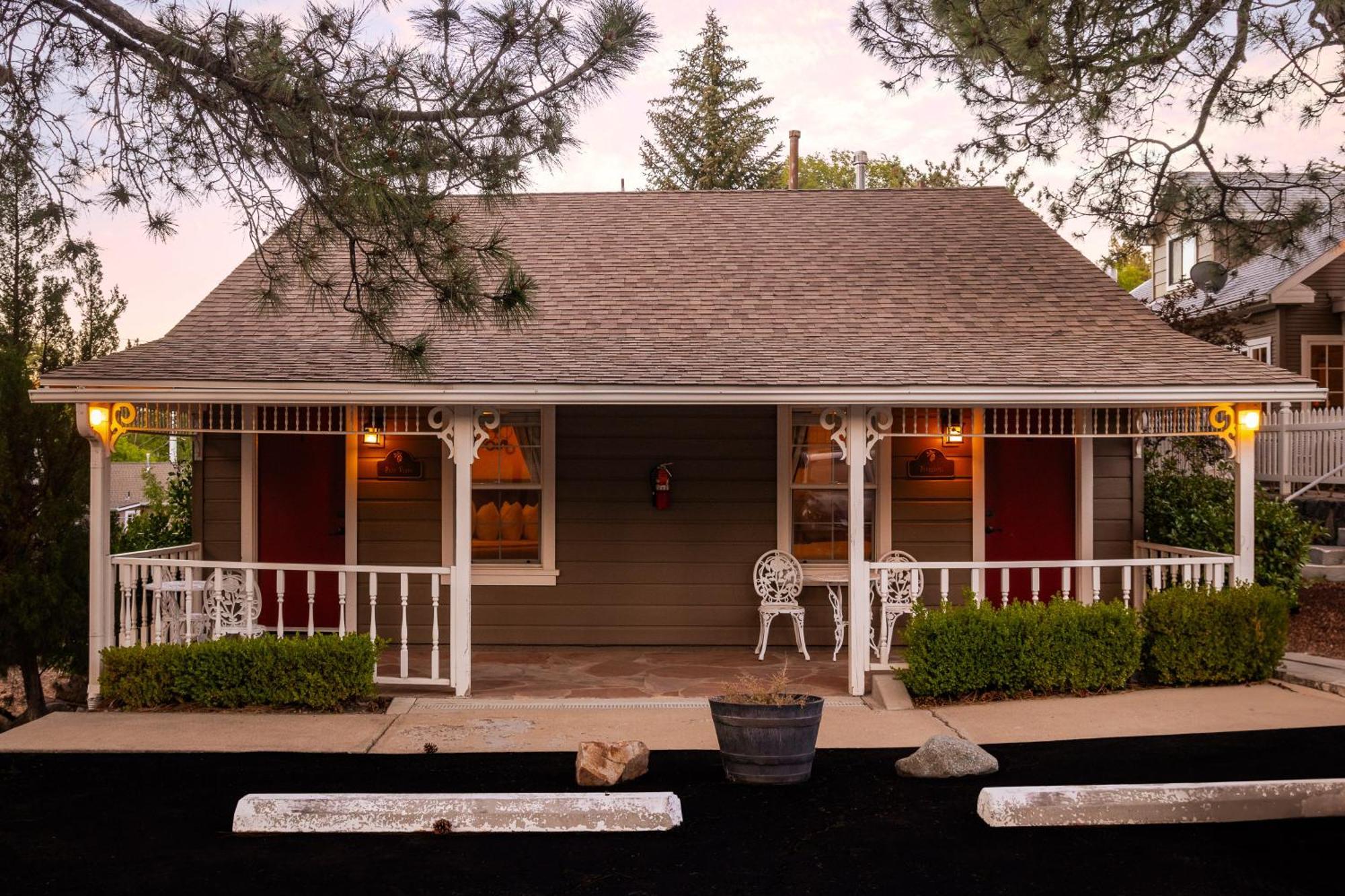 Prescott Pines Inn Esterno foto