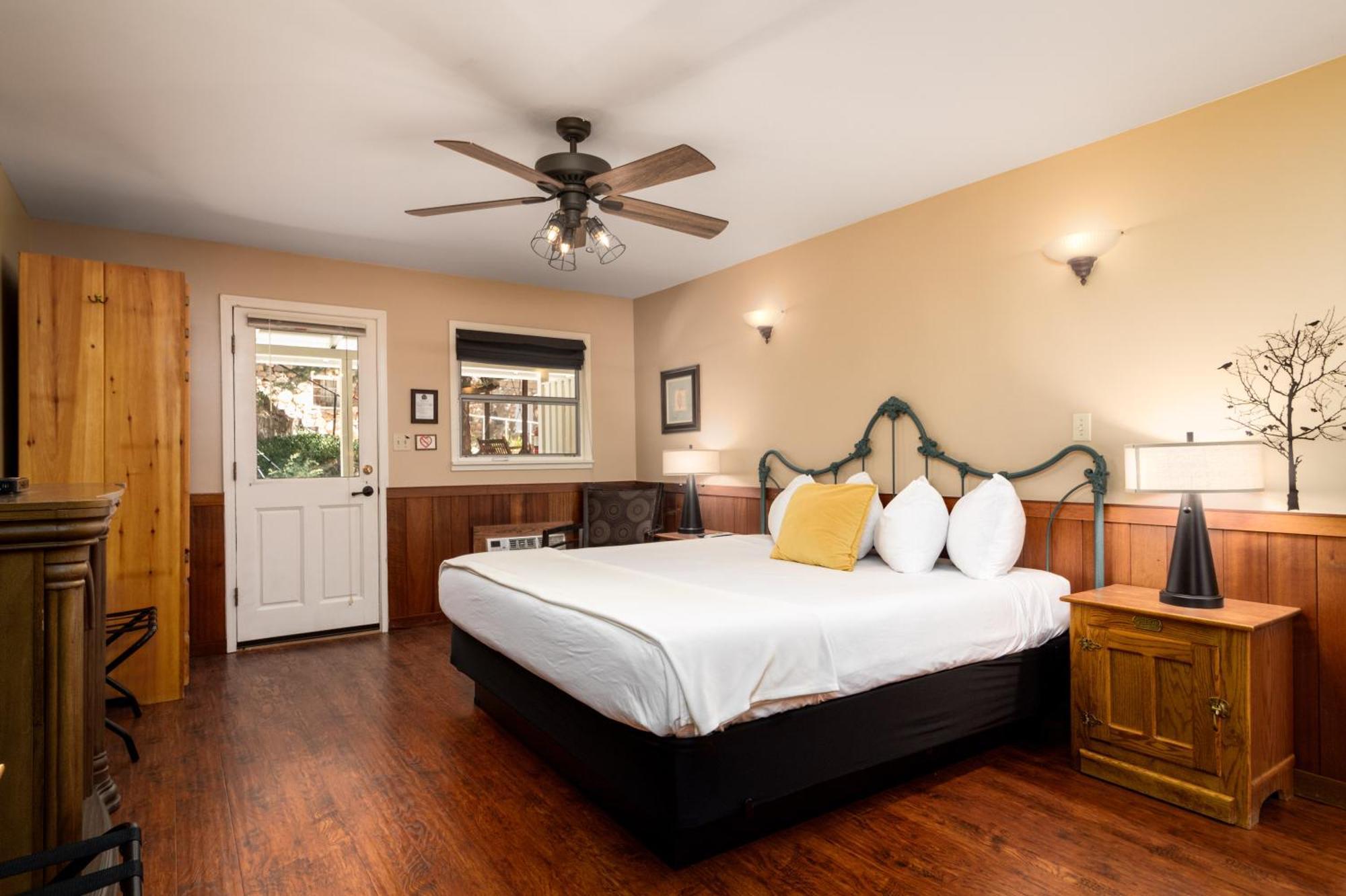 Prescott Pines Inn Esterno foto
