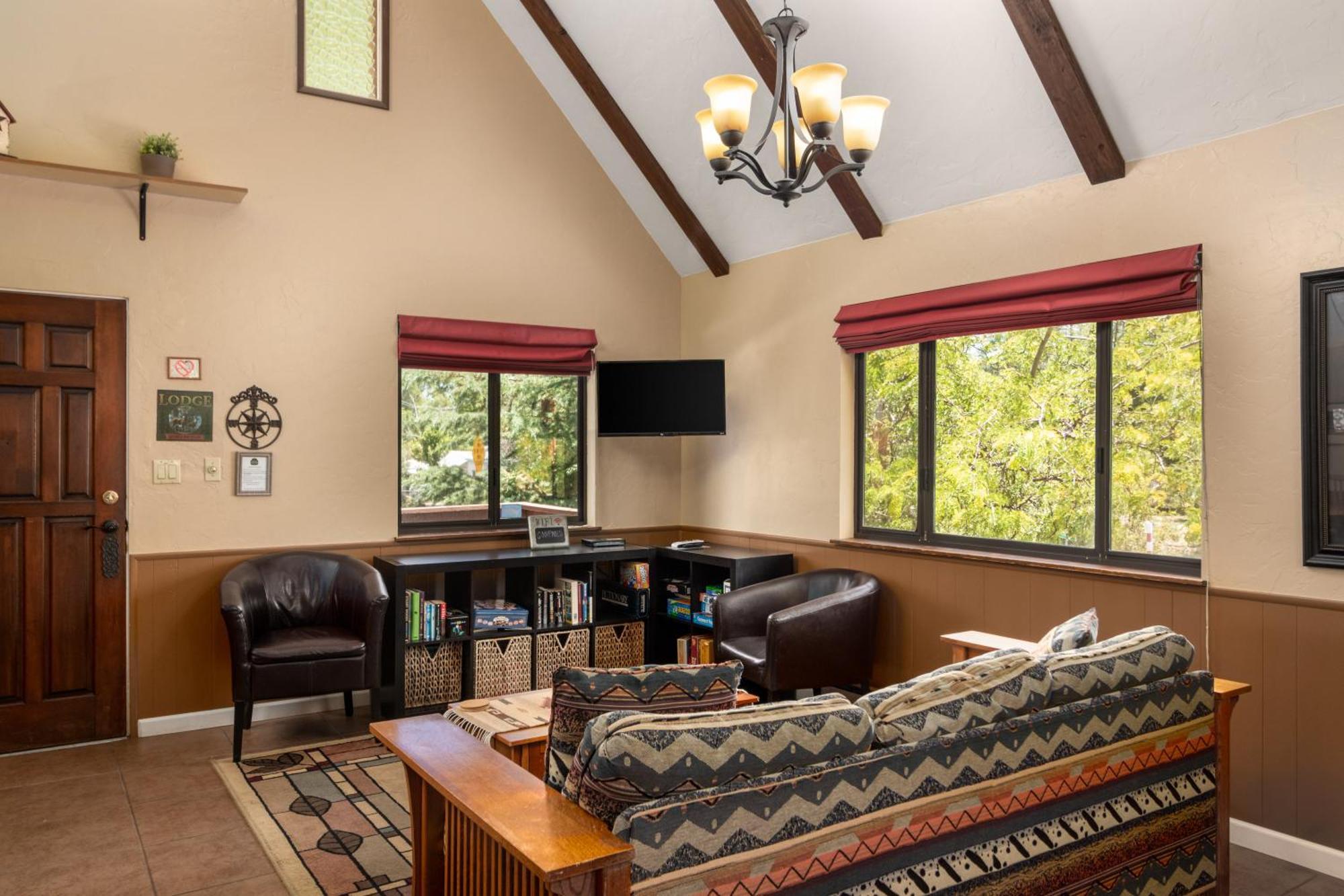 Prescott Pines Inn Esterno foto
